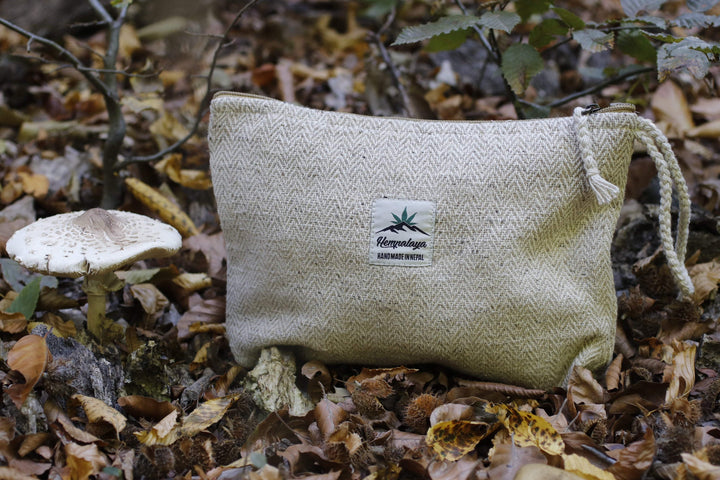 Hemp cosmetic bag, toiletry bag, make up bag, natural - Hempalaya